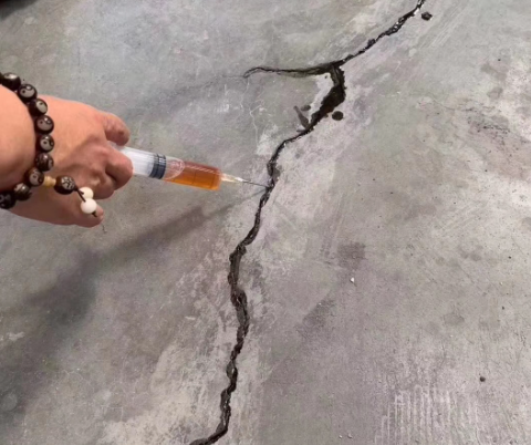 威远混凝土裂缝修补技术详解​